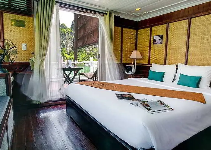 Hotel Bhaya Classic Cruises Ha Long